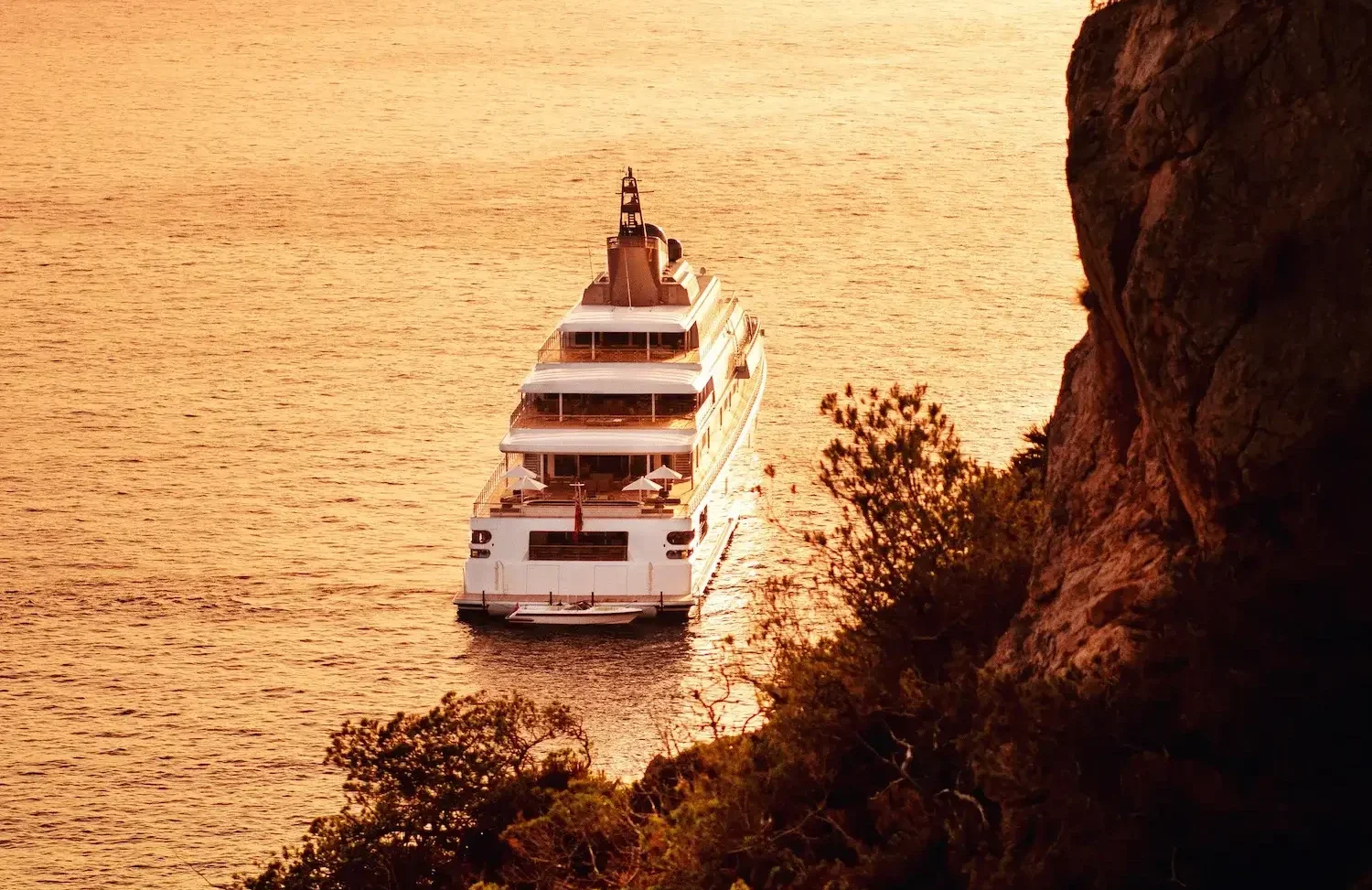 castor marine, connectivity, superyacht network